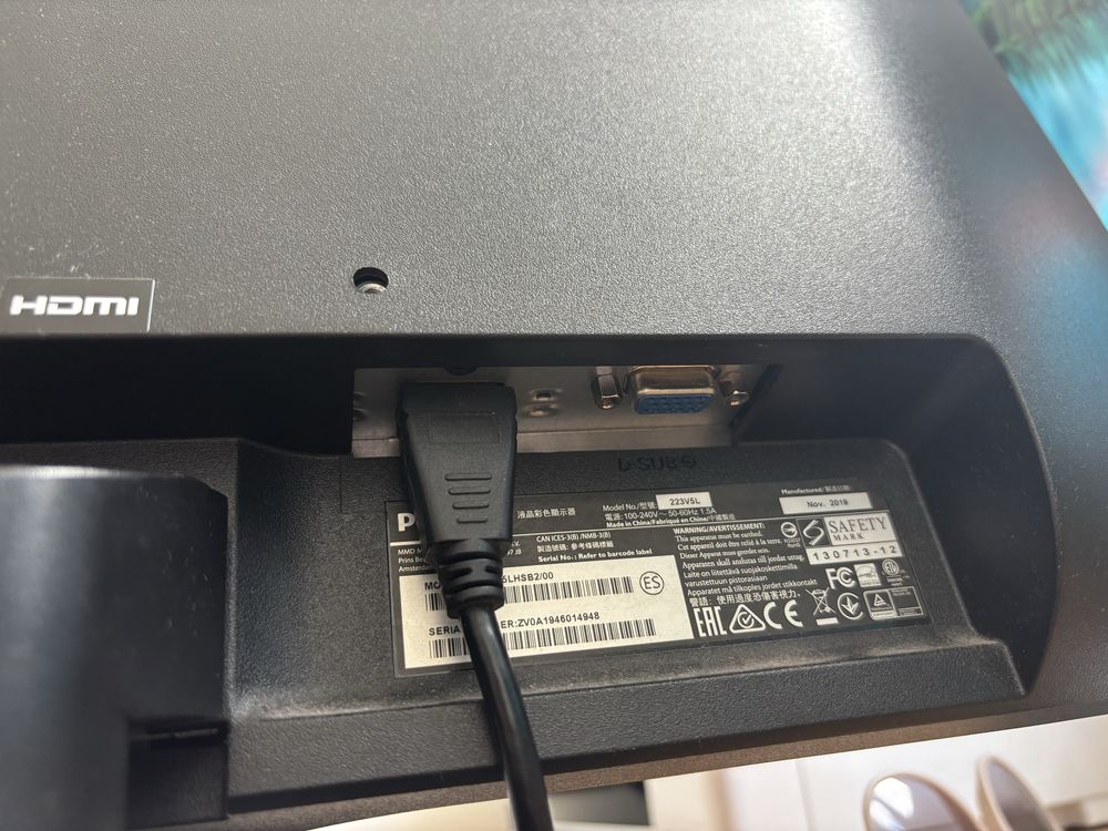 Monitor Philips 223V5L