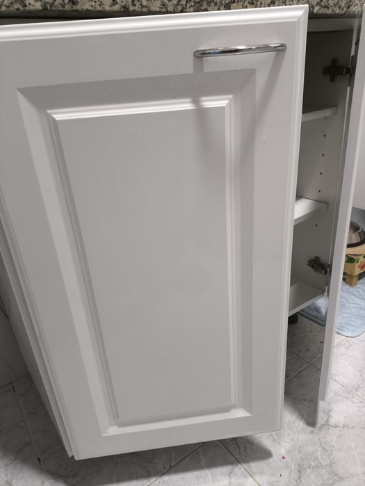 Móvel cozinha com pedra mármore