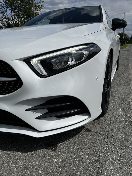 Mercedes-Benz A180 amg line