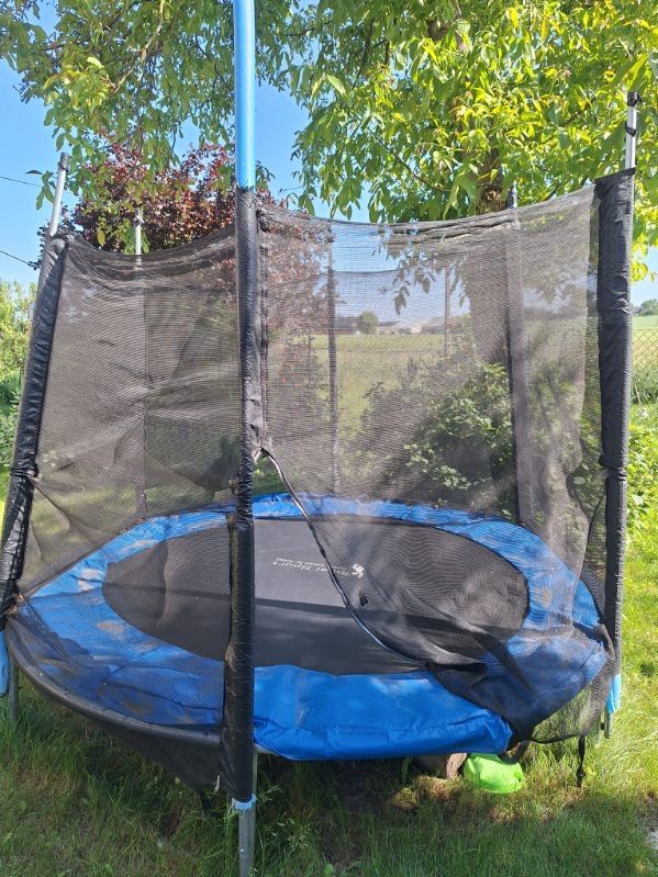 Sprzedam Trampoline