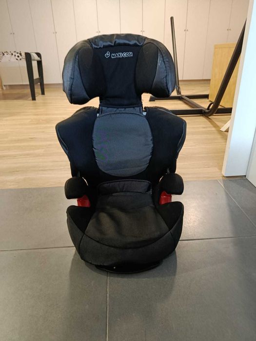 Cadeira auto criança Maxi Cosi (3 até 12 anos)
