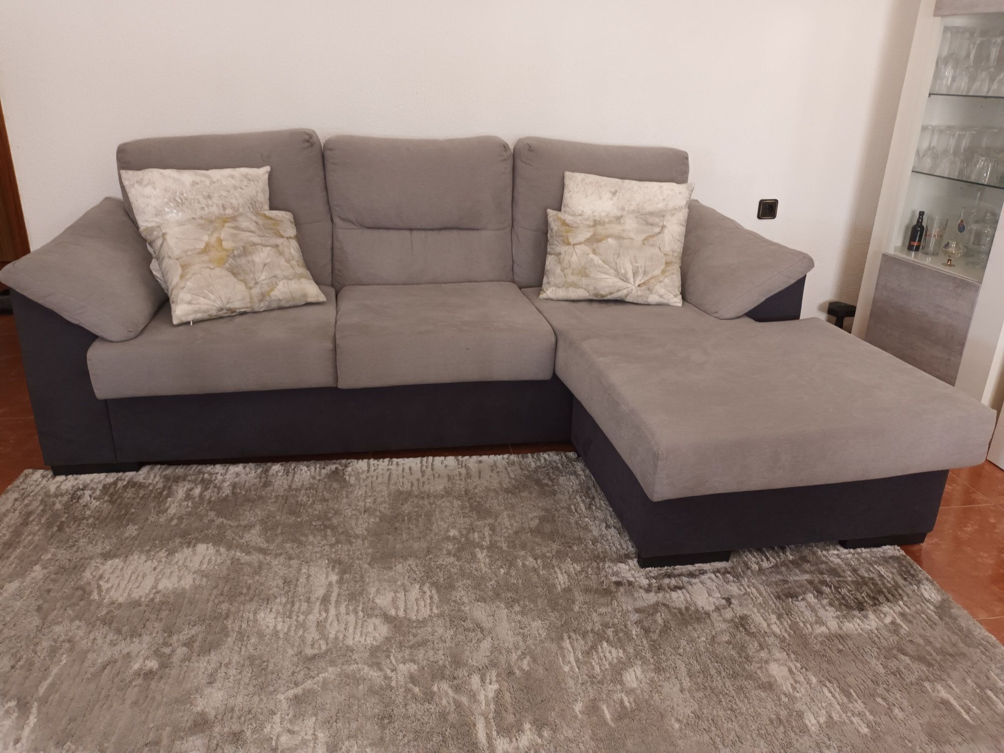 Sofa sala como novo.