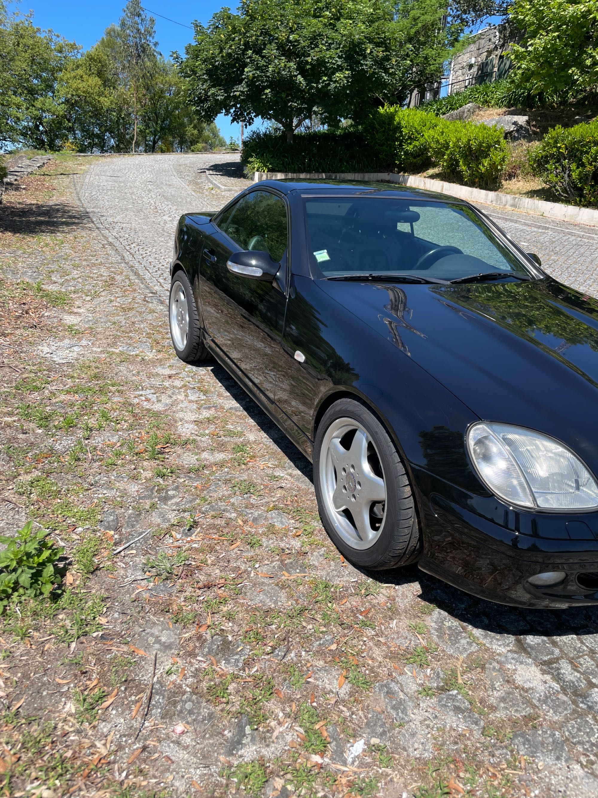 Mercedes-Benz SLK 230