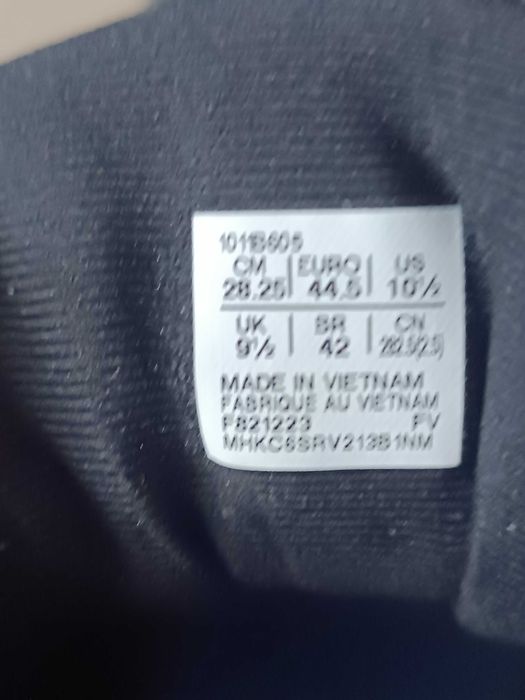 Кросівки чоловічі ASICS, розмір 42, устілка 28 см