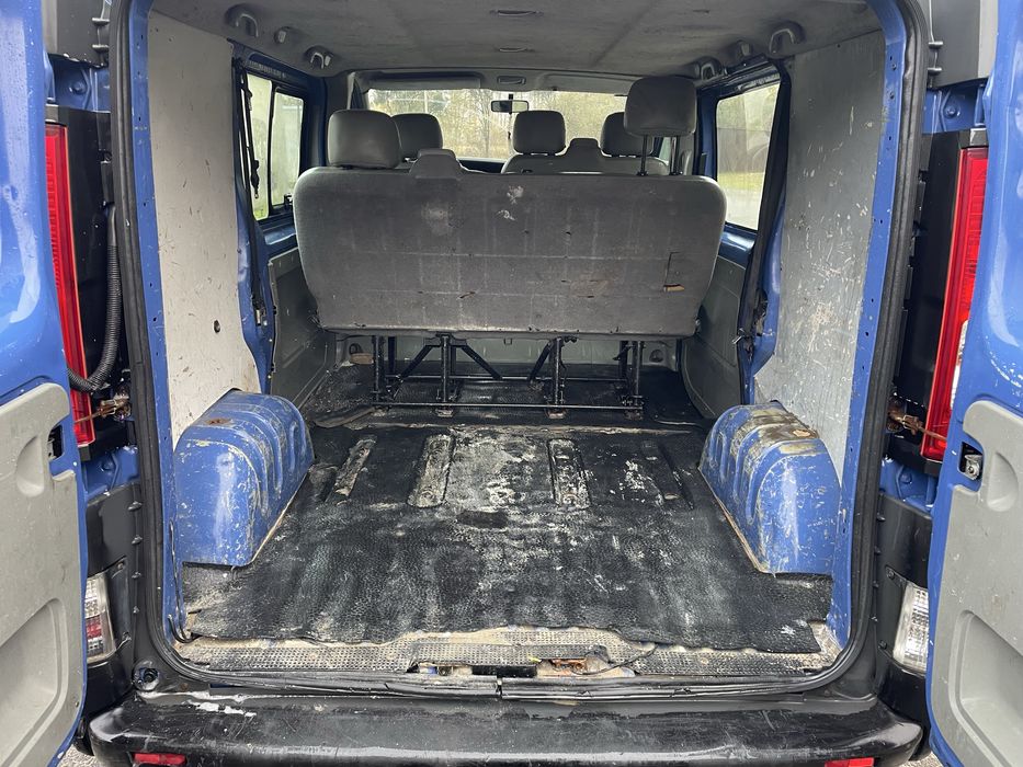 Opel Vivaro 1.9 td okazja 6 osób