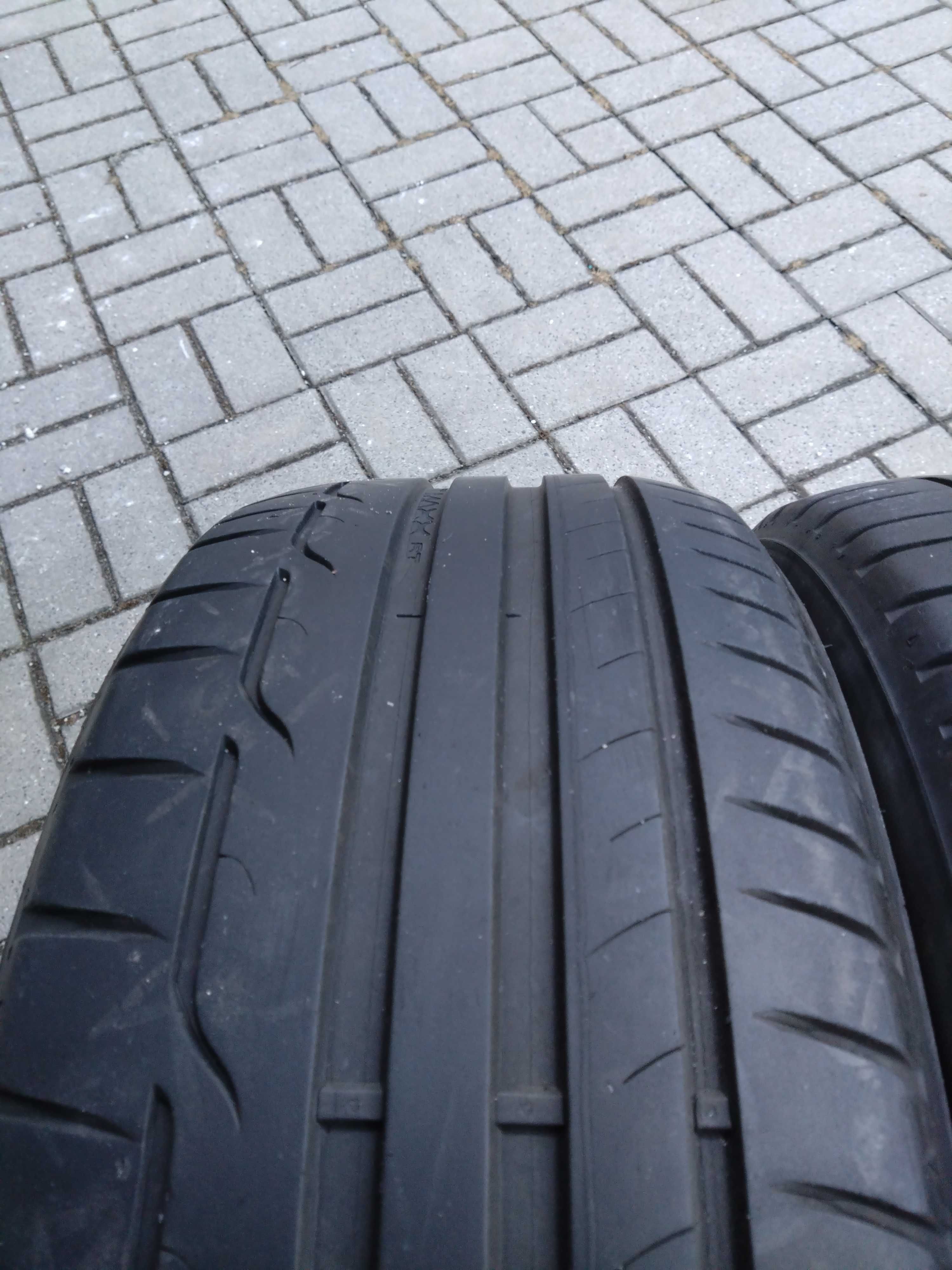 Dwie opony Dunlop Sport Maxx RT 225/45 R17 91Y