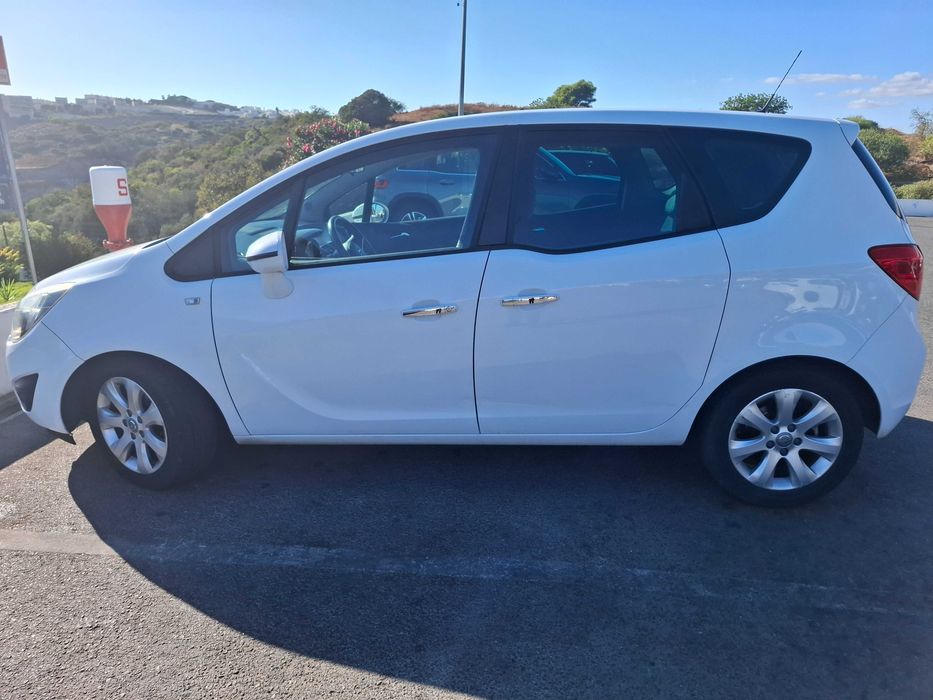 Opel Meriva 2010