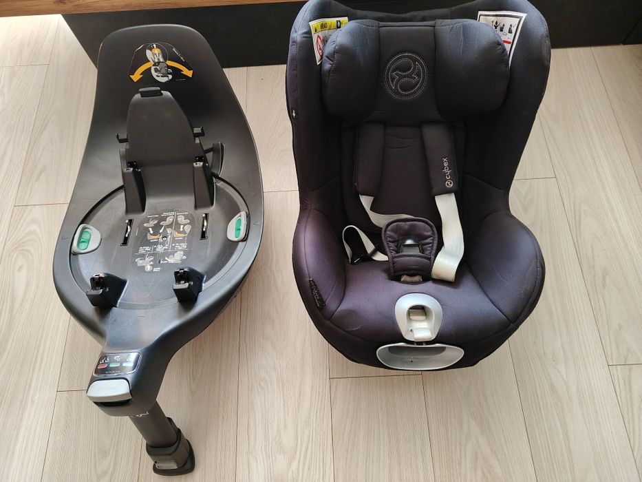Fotelik samochodowy cybex Strona Z z bazą  360