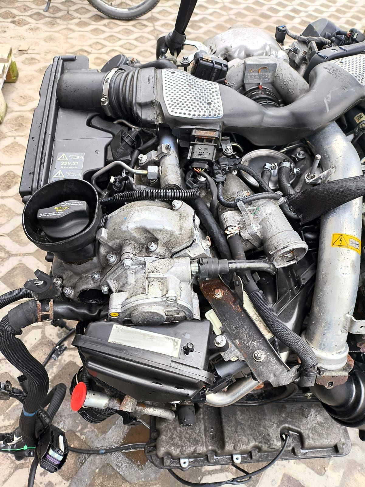 Silnik Motor Mercedes ML GL OM642.940 om642 940 W164 Stan bdb