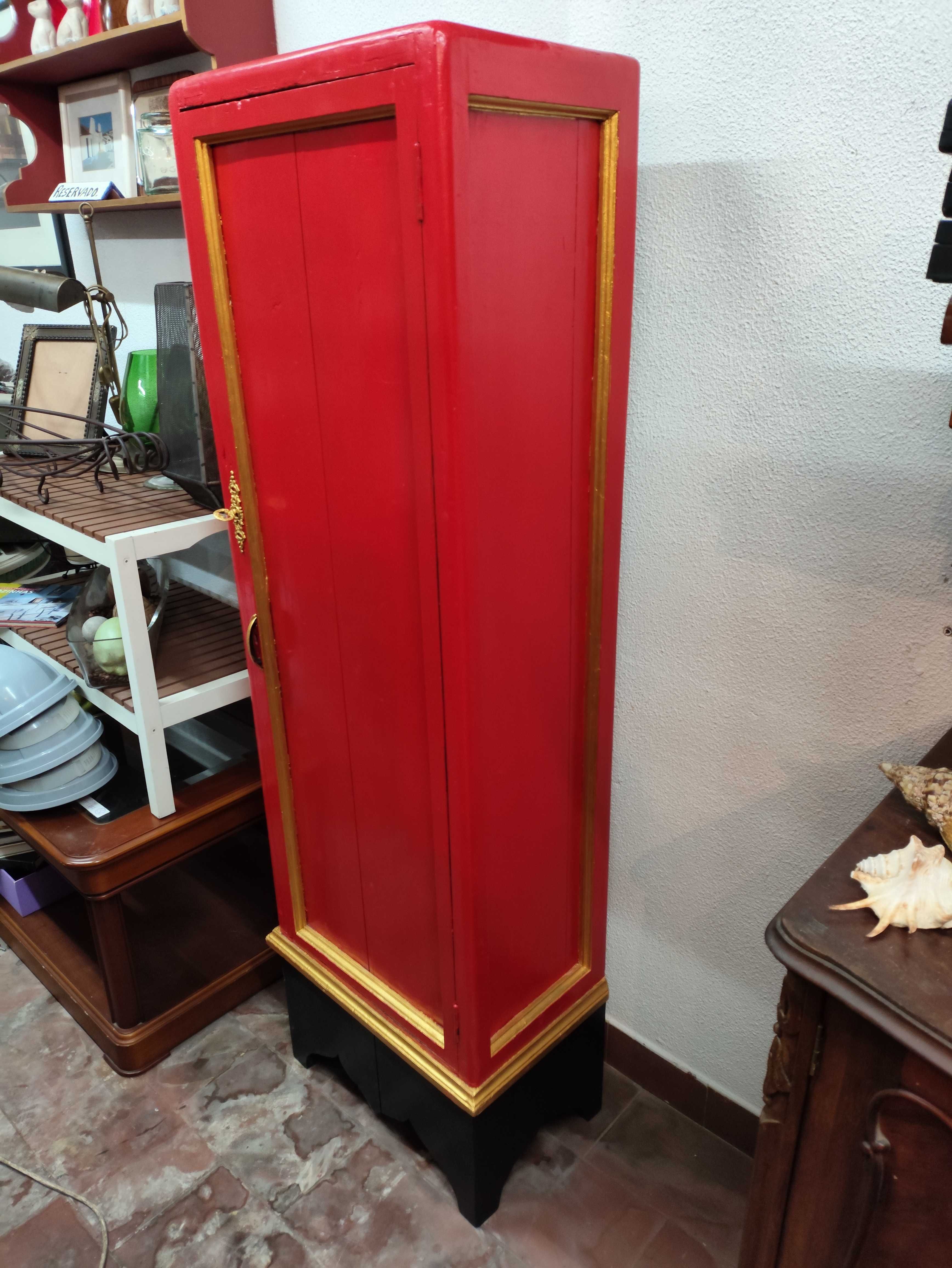 Armário oriental