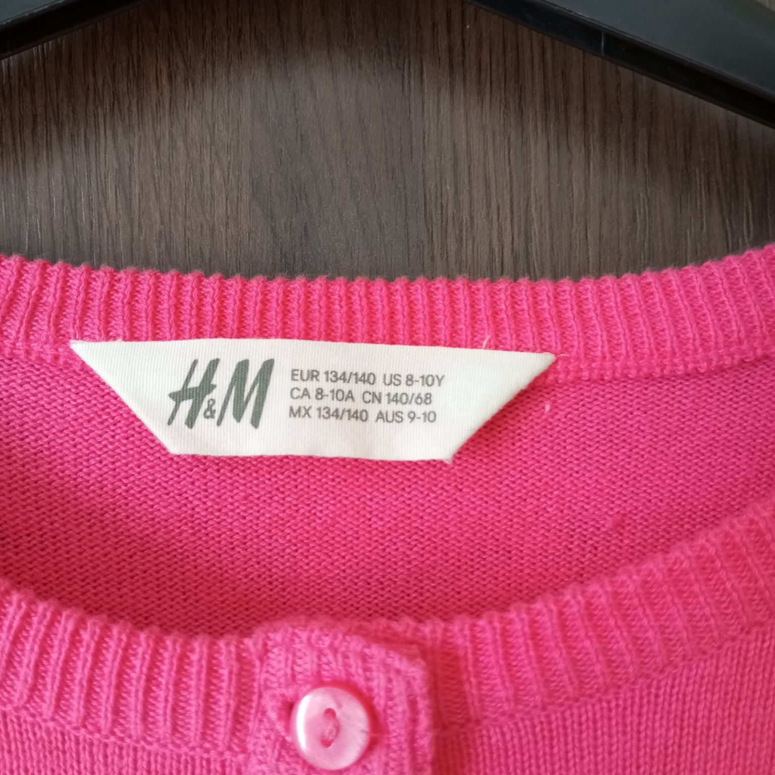 H&M sweter r. 134/140