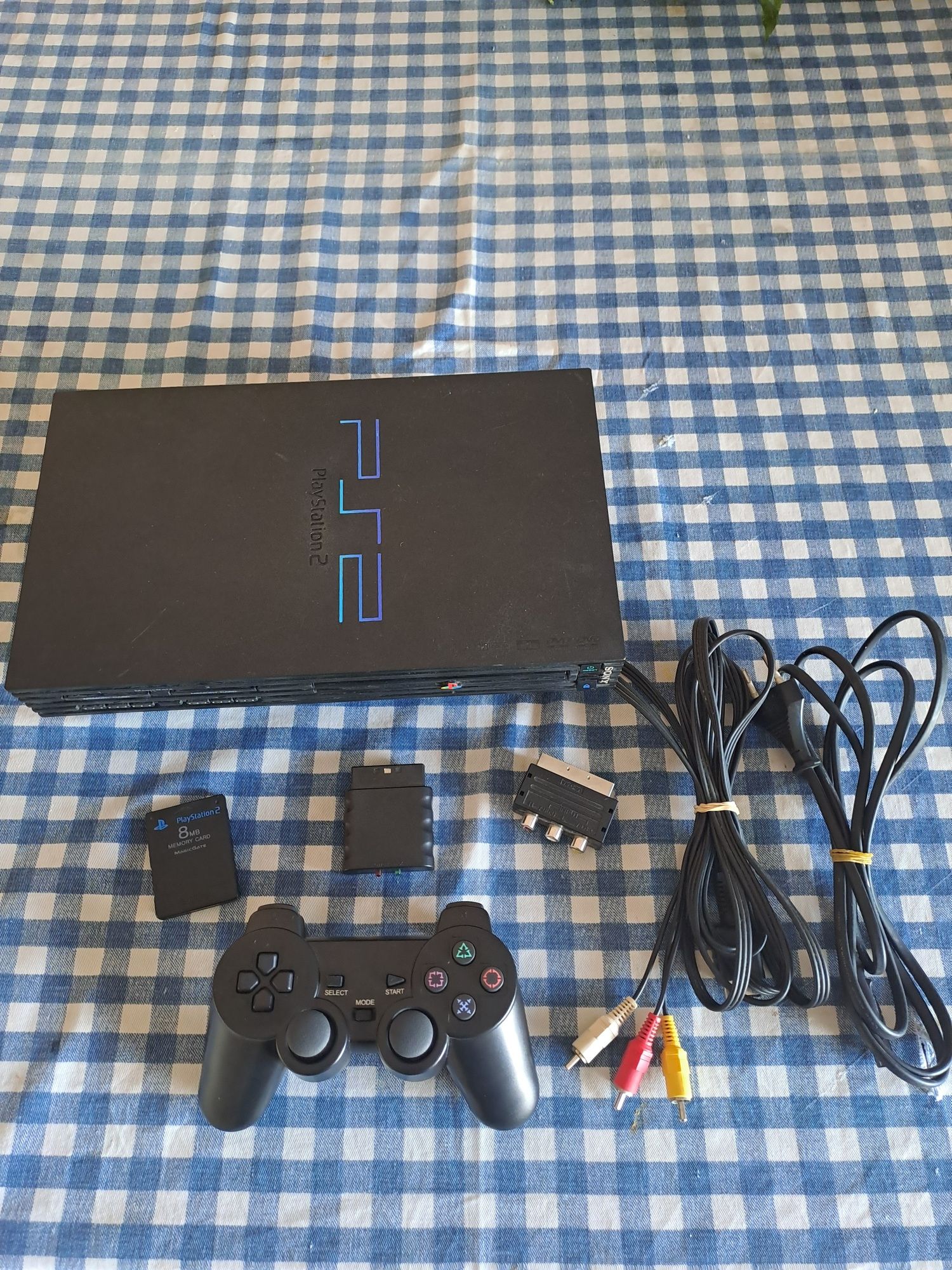 Playstation 2 Fat em ótimo estado geral