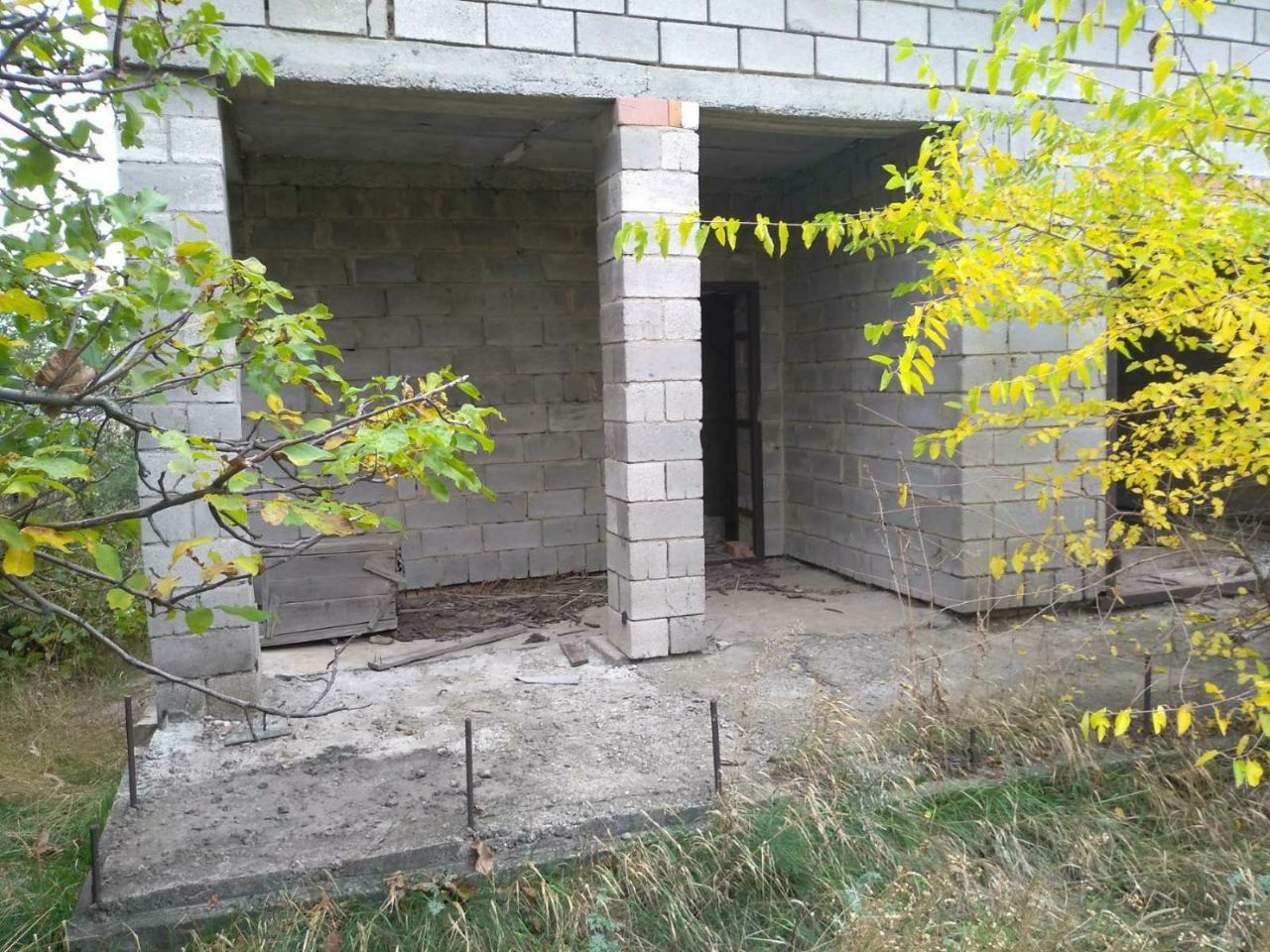 Добротный дом в районе подгороднего.
