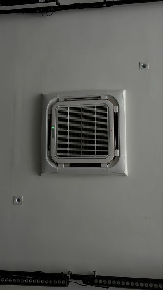 Професійна система кондиціонування повітря у великих приміщеннях