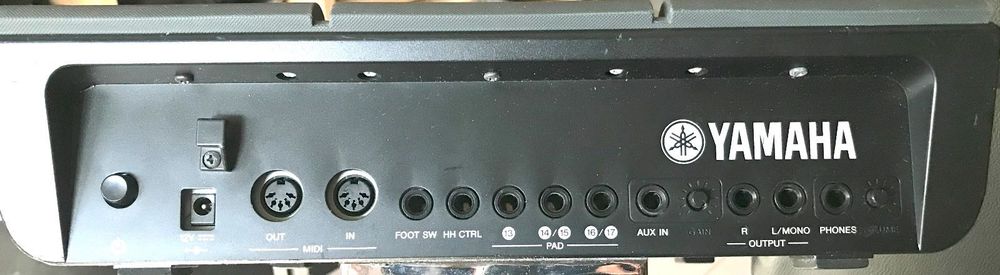 Bateria eletrônica DTX MULTI PAD 12 Drums  Yamaha