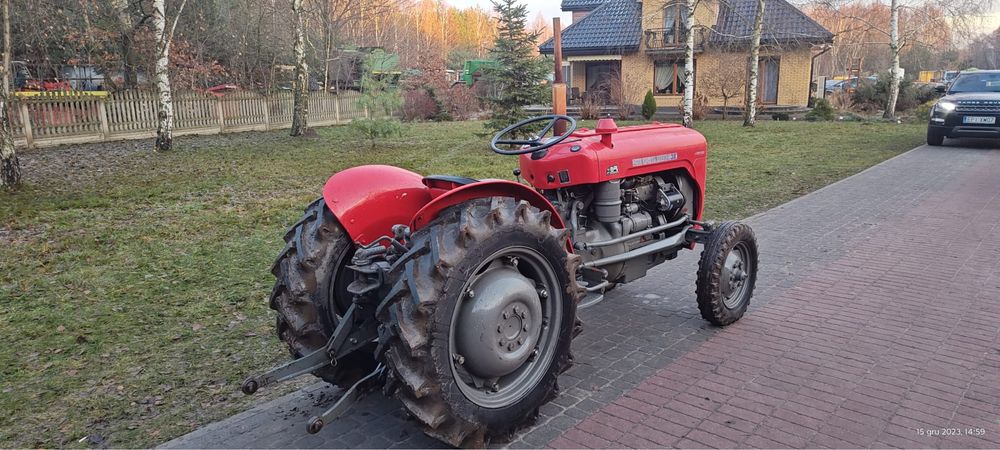 Massey Feguson 35 stan idealny kolekcjonerski sadowniczy