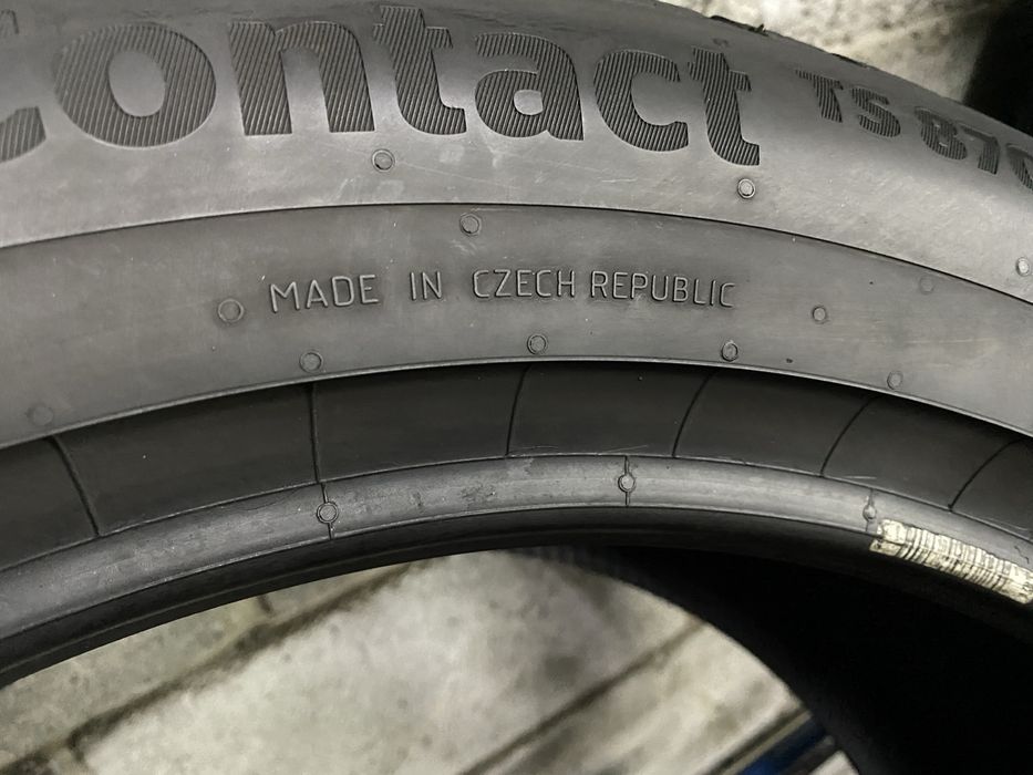 Зимові шини 255/50 R19 (109V) CONTINENTAL