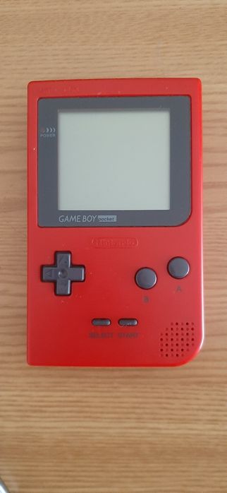 Game boy pocket red