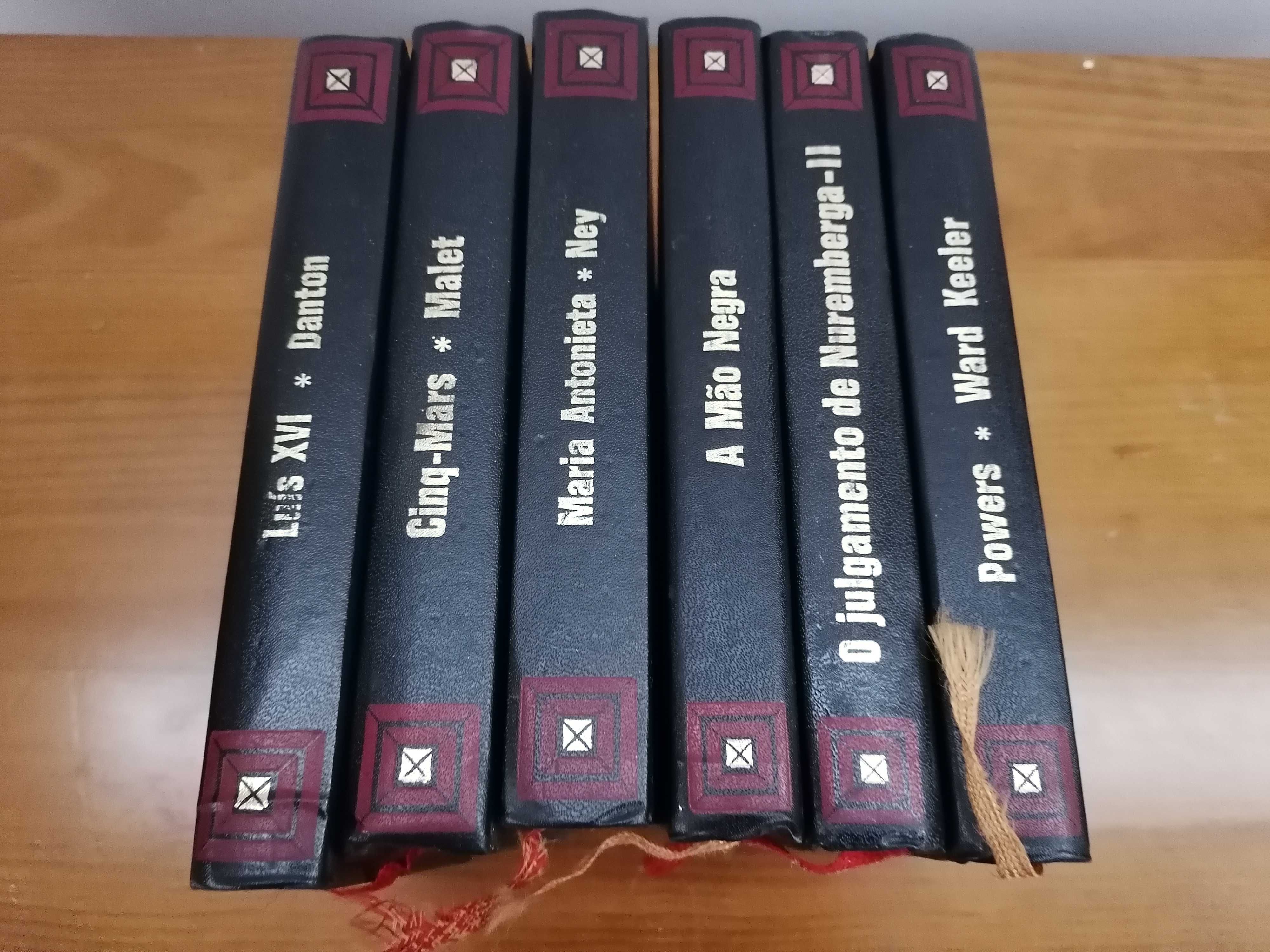 Coleção de livros sobre julgamentos famosos