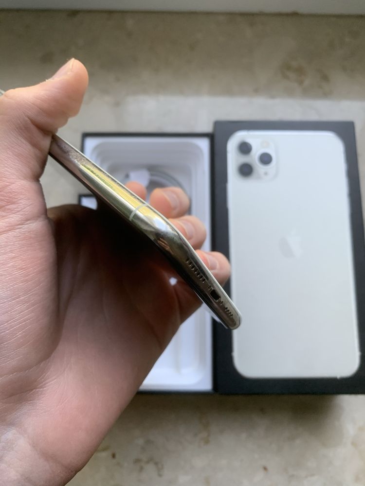 iPhone 11 Pro Max 64Gb