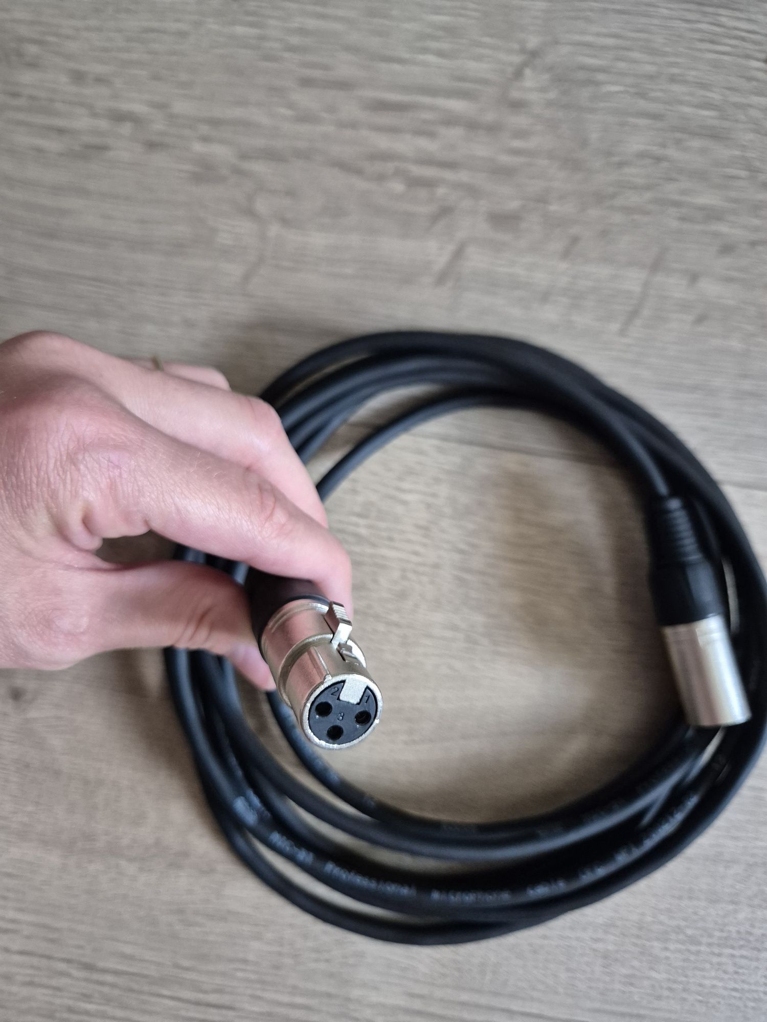 Kabel XLR o długości 4m