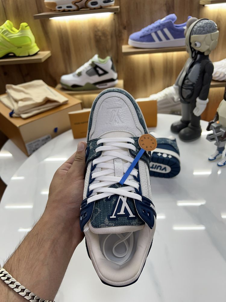 Кросівки Снікерси Louis Vuitton Trainer “Jeans” Monogram Logo
