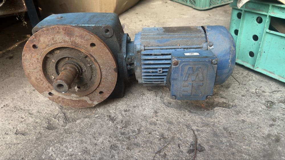 Przekladnia motoreduktor