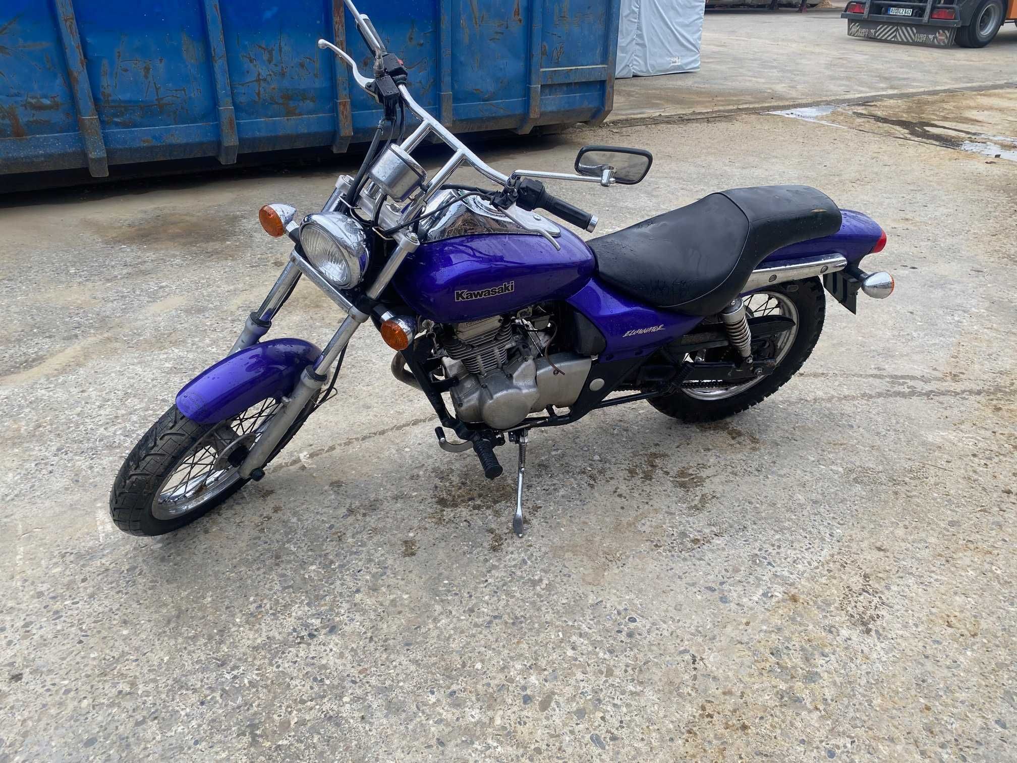 Kawasaki Eliminator 125 kat B konkurent yamaha virago