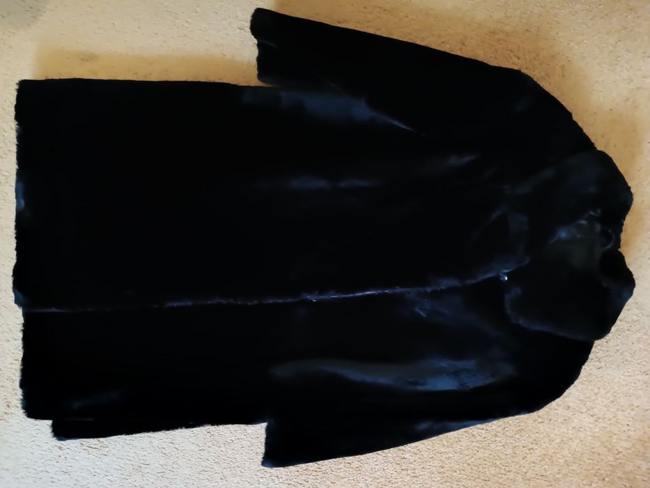 Шуба мутон 52 размер качественный плотный мутон