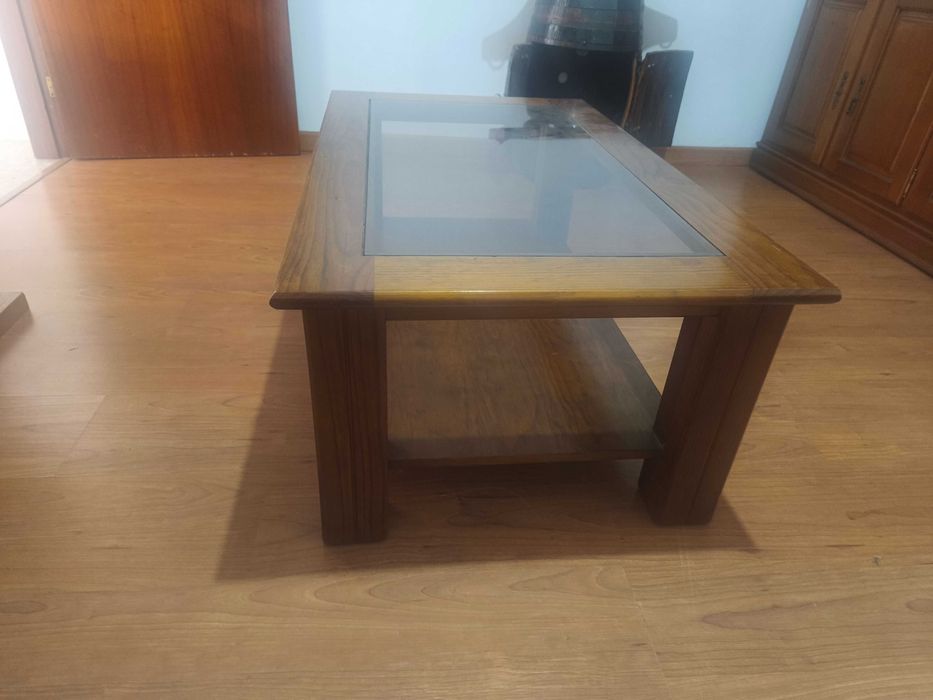 Mesa de centro em perfeito estado