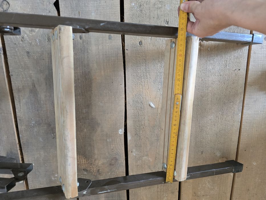 Металева складна драбина, сходи на горище