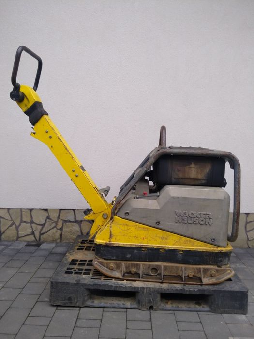 Zagęszczarka Wacker DPU6555 bomag weber amman