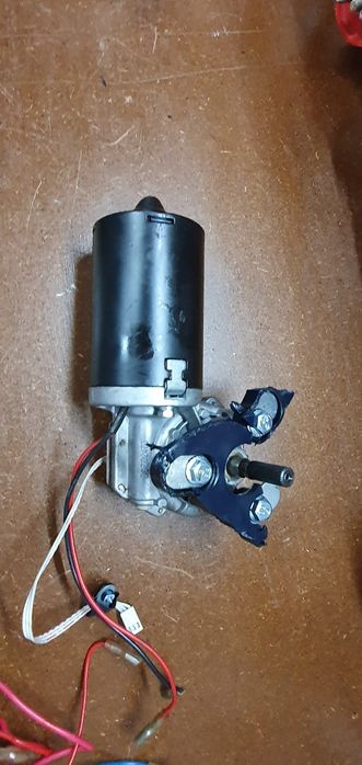 Motor para portão seccionado