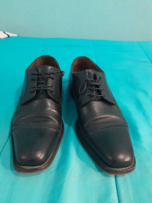 Sapato preto muito bom