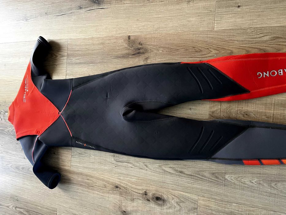 Fato Neoprene Billabong 2/2 spring 12 anos