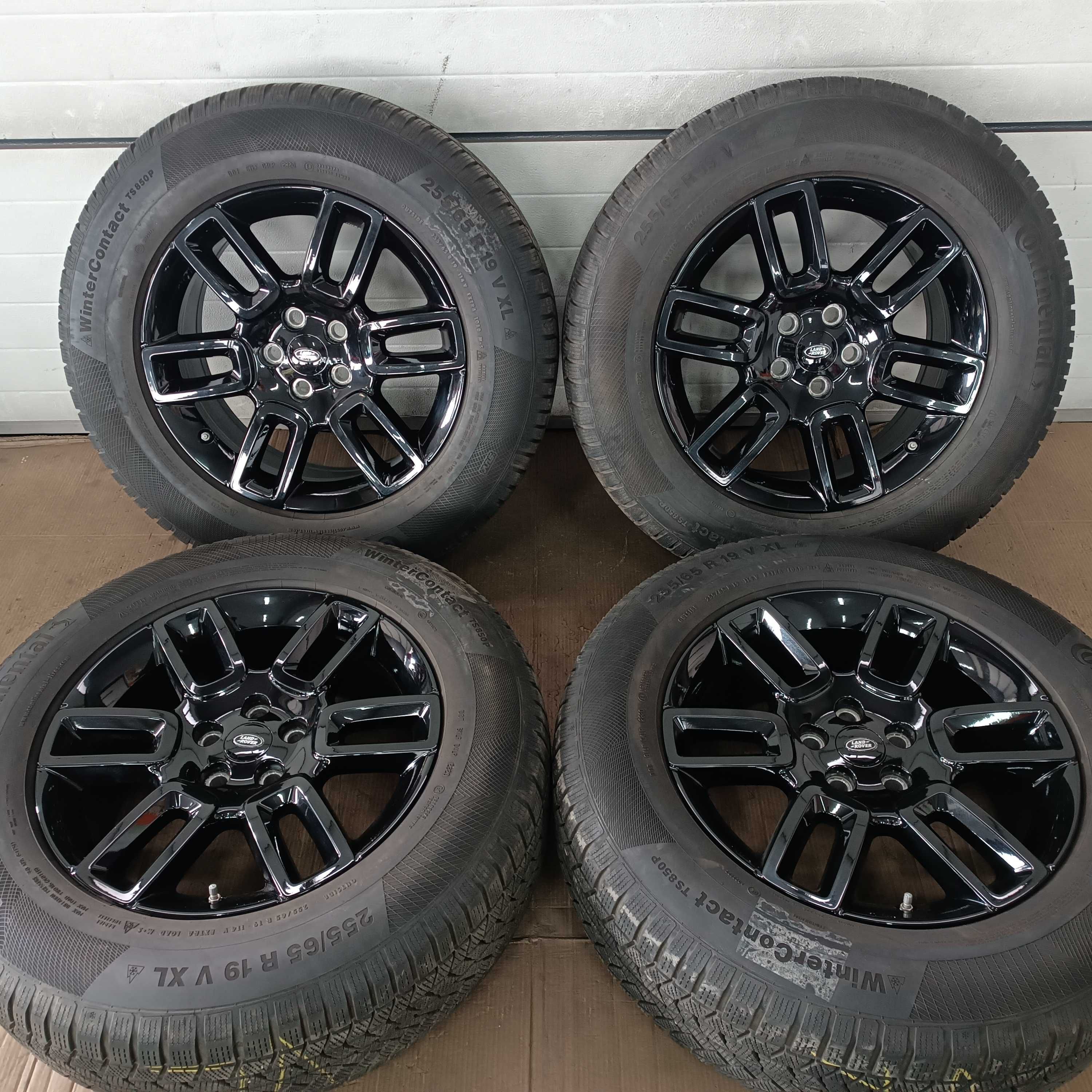 Koła Zimowe Felgi 19" 5x120 LAND ROVER DEFENDER 255/65/R19