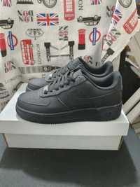 Nike Air Force 1 Low‘07 Black  EU 43