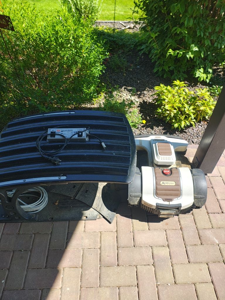 Robot koszący AMBROGIO 4.0 Elite