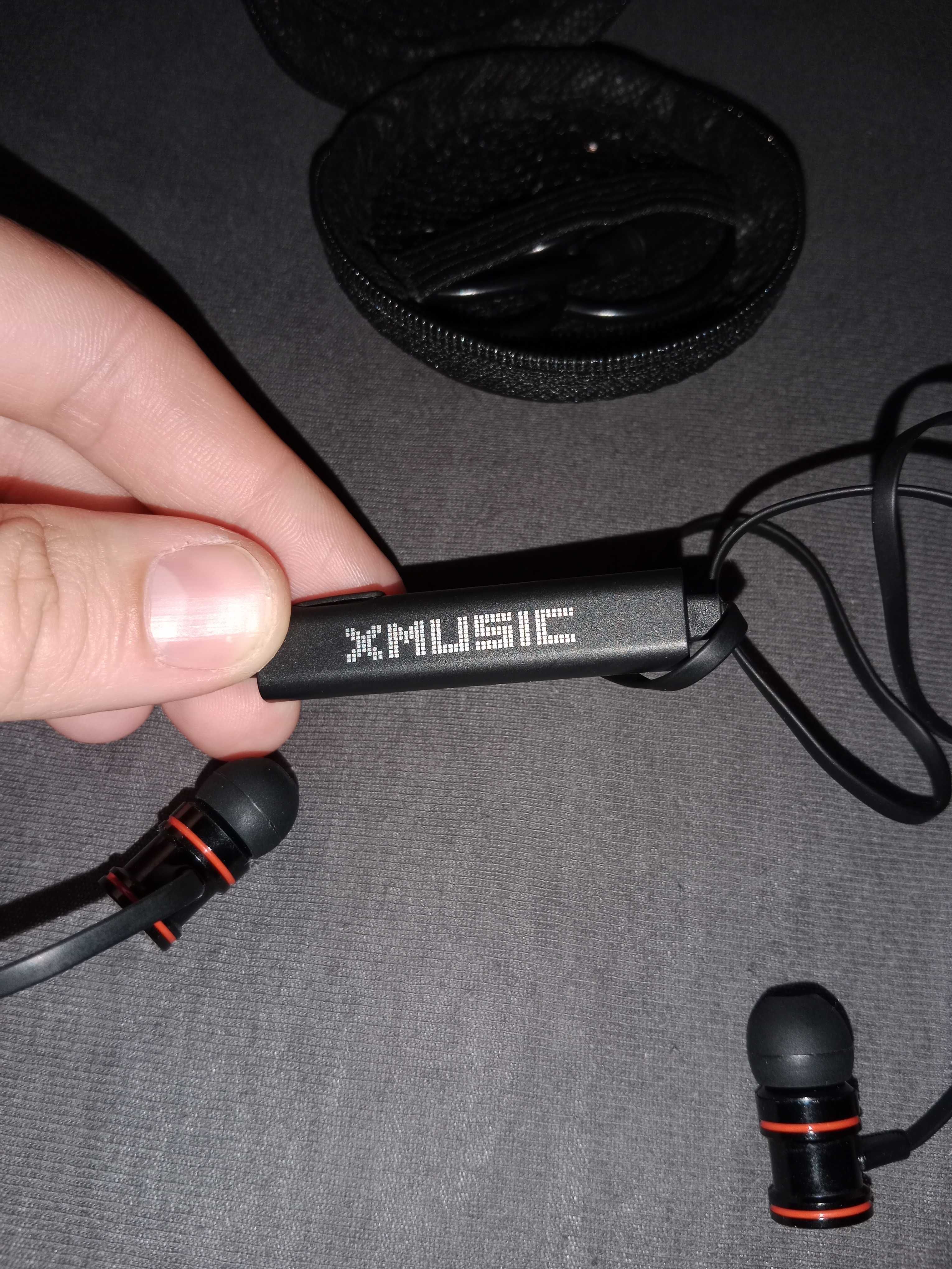 Bezprzewodowe słuchawki Xmusic