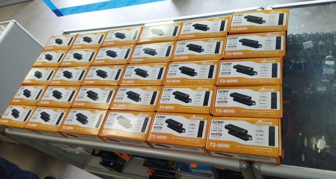 Odbiornik dekoder DVB-T2 hevc 264 signal t2 mini