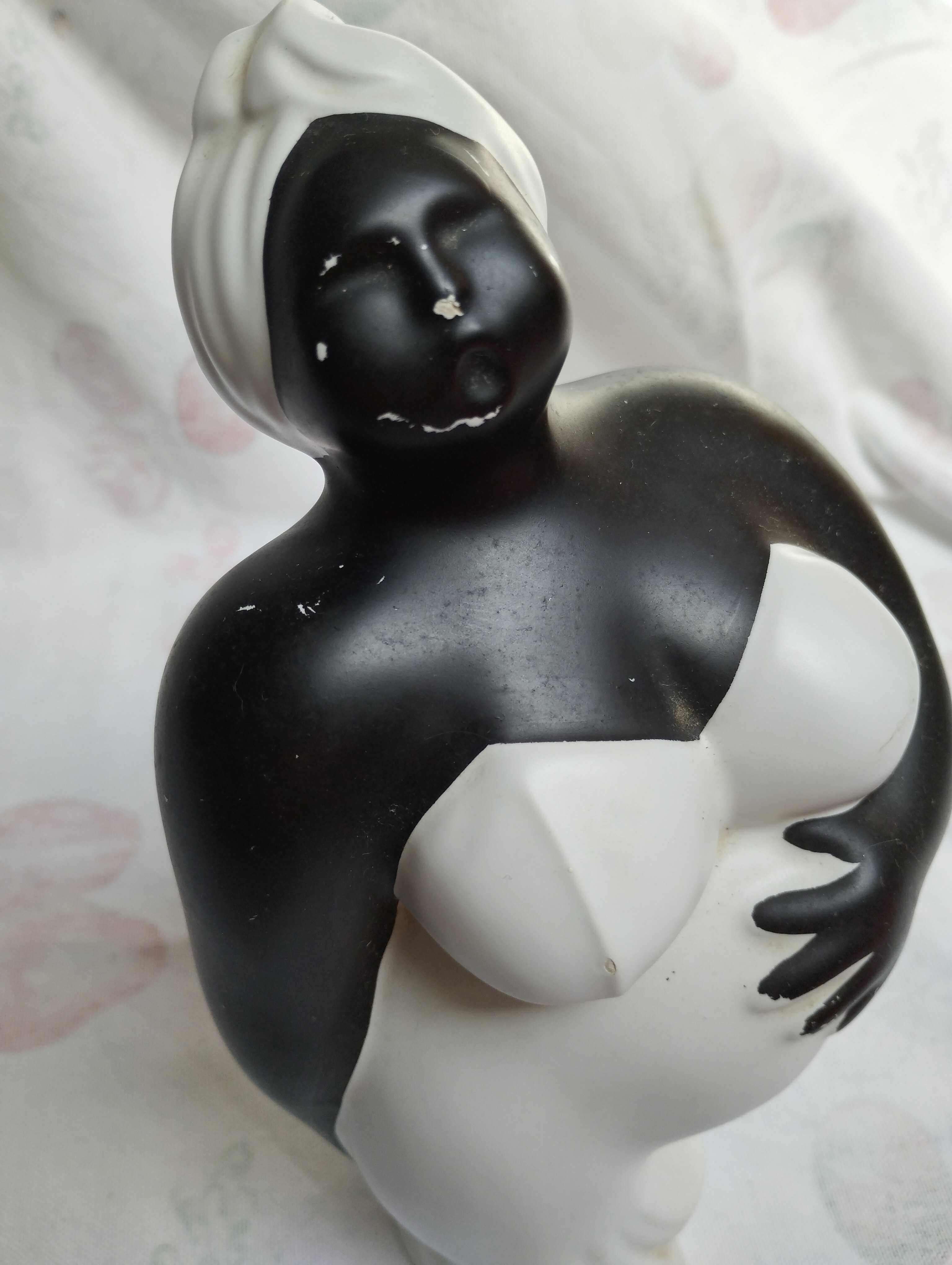objeto decorativo senhora