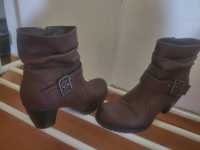 Botas castanho cobre