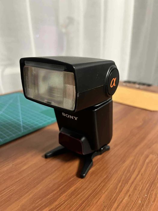 Lampa błyskowa Sony HVL-F42AM + Adapter na nowe body (Gratis!)