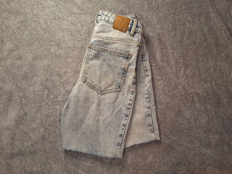 Стильні джинсові шорти