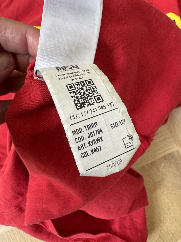 Koszulki z krotkim rekawem 3 sztuki rozmiar 152