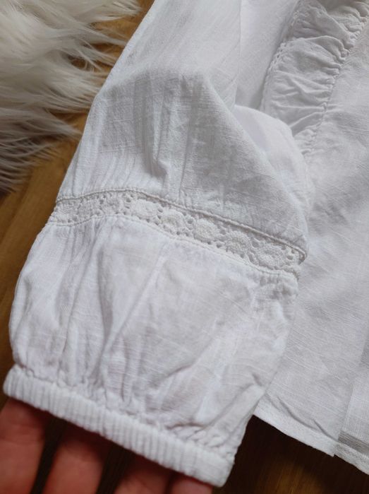 Bawełniana bluzka z falbanami Lindex 140