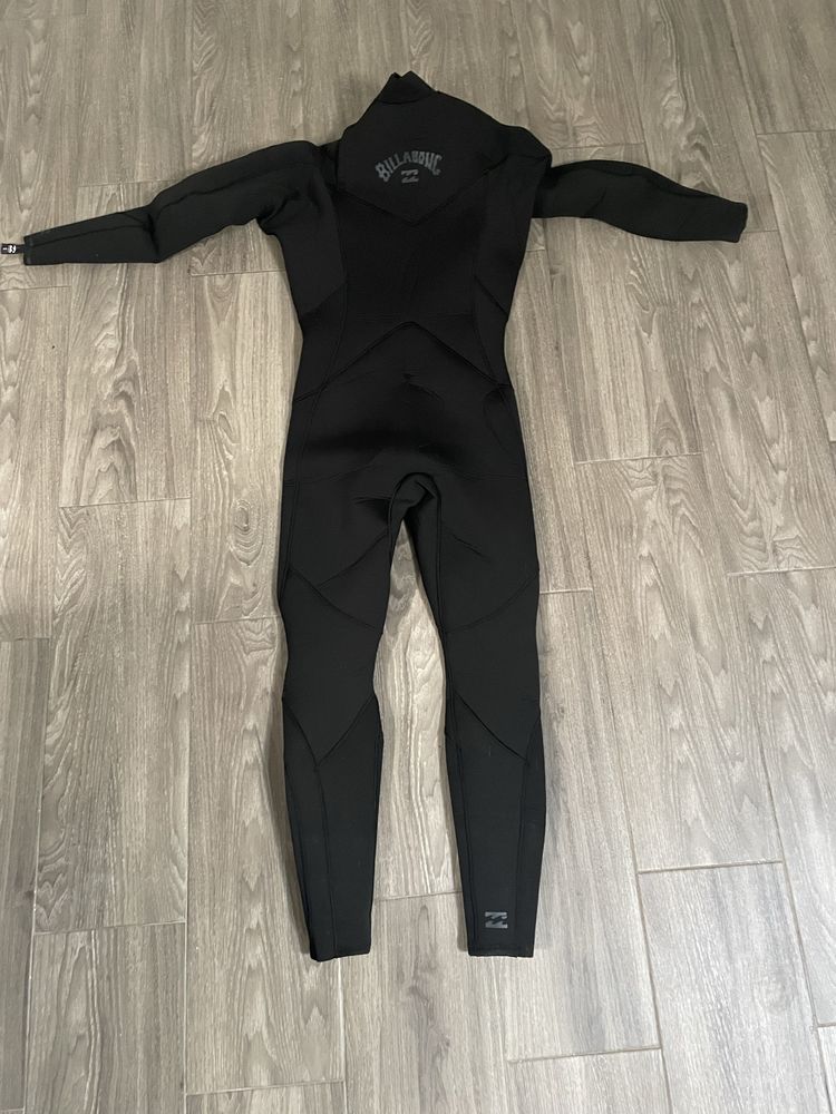 wetsuit billabong