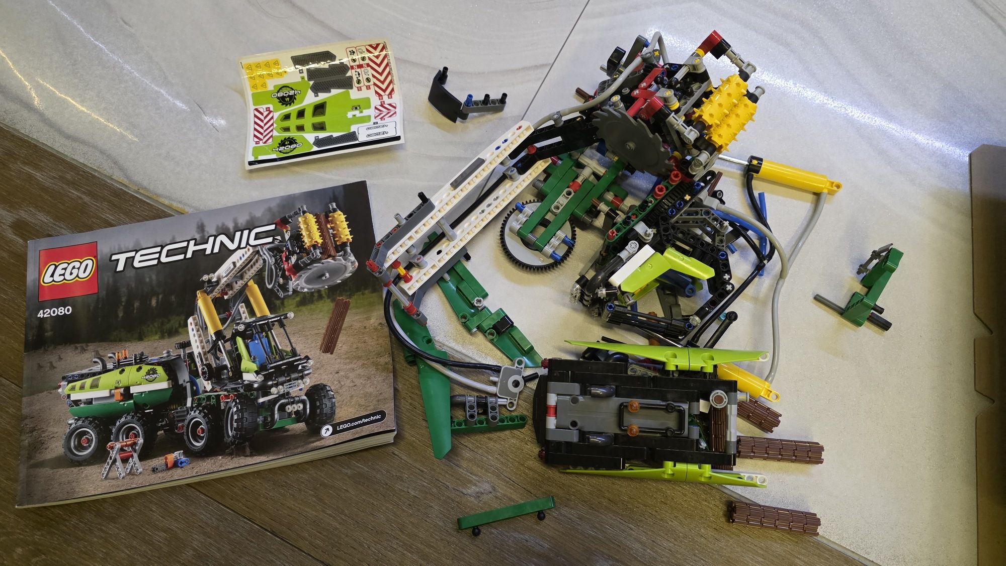 Конструктор LEGO Technic 42080 оригінал