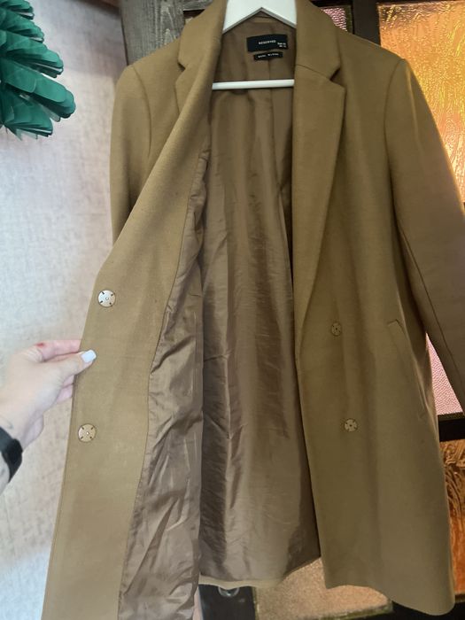 Жіноче пальто осінь