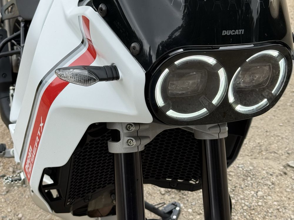 Ducati DesertX 2024